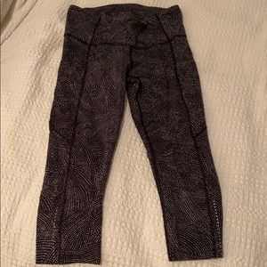 Lululemon Fast and Free 19 inch crop leggings